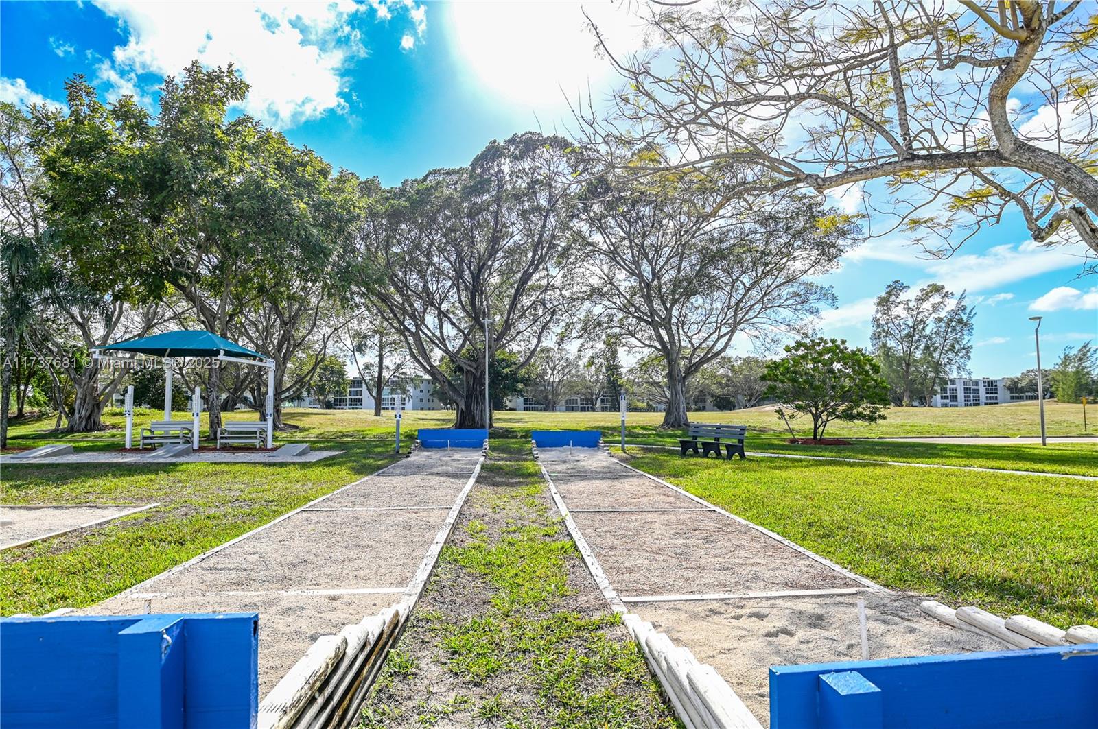 4110 Oakridge V, Unit 4110 Deerfield Beach, FL 33442 - Photo 54 of 63