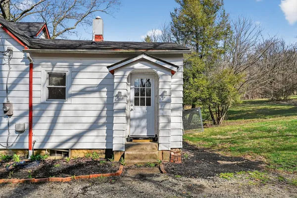 $185,000 | 11991 Indian Lane, Aurora, IN 47001