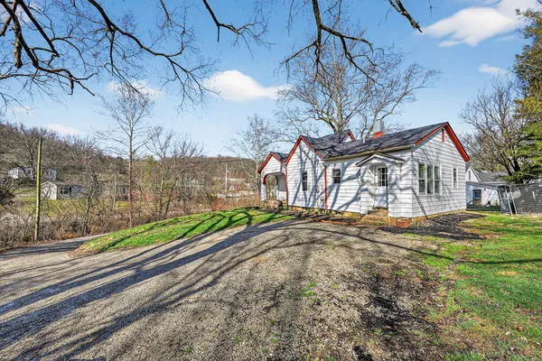 $185,000 | 11991 Indian Lane, Aurora, IN 47001