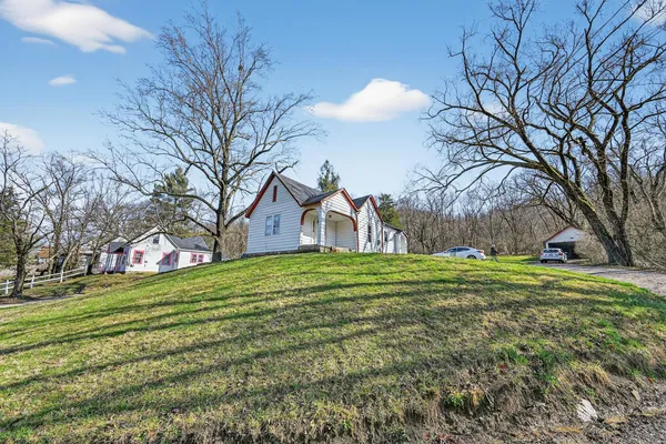 $185,000 | 11991 Indian Lane, Aurora, IN 47001