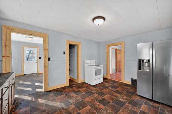 $185,000 | 11991 Indian Lane, Aurora, IN 47001