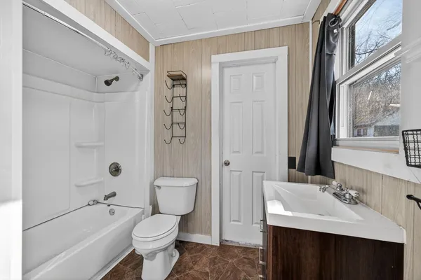 $185,000 | 11991 Indian Lane, Aurora, IN 47001