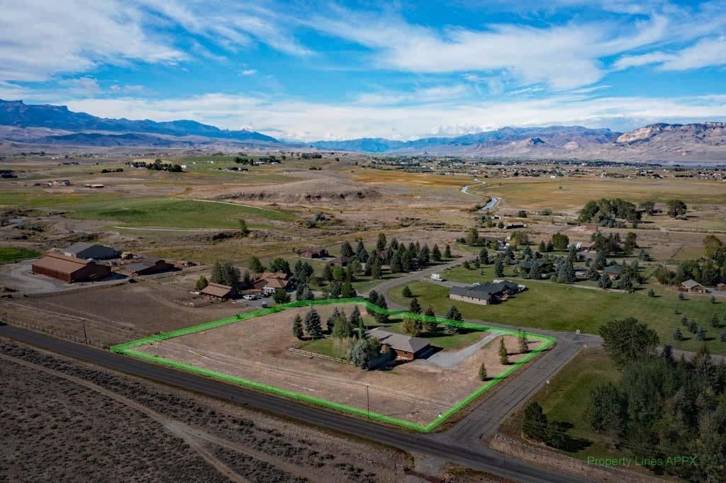 50 Diamond View Road Cody, WY 82414 - Photo 5 of 56 Gallery Image 5