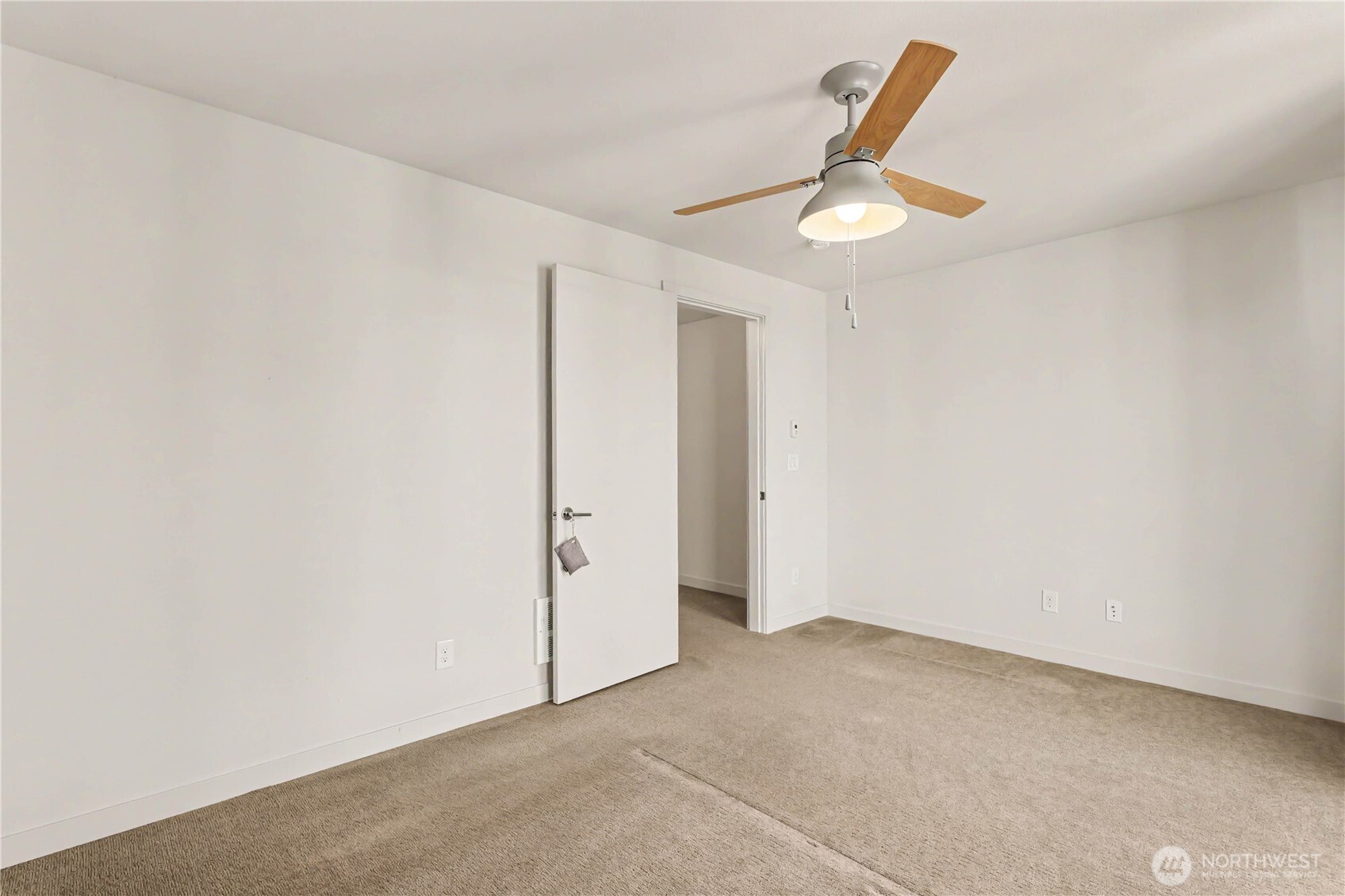 3810 California Avenue Southwest, Unit B Seattle, WA 98116 - Photo 12 of 26