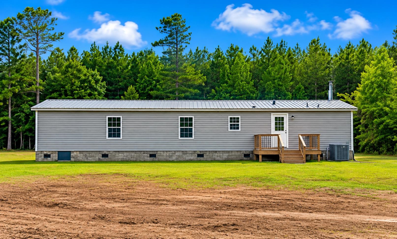 1346 Brunson Road Marion, SC 29571 - Photo 3 of 31