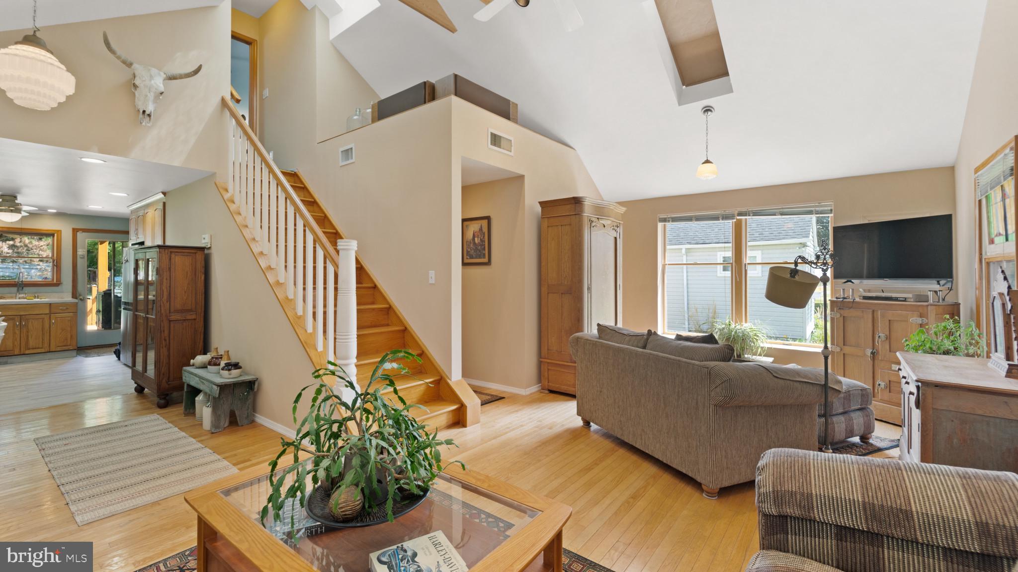 1506 Chesapeake Road Middle River, MD 21220 - Photo 4 of 18 Gallery Image 4