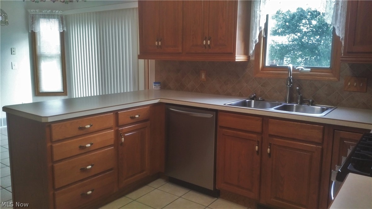 4237 East Calla Road New Middletown, OH 44442 - Photo 14 of 21 Gallery Image 14