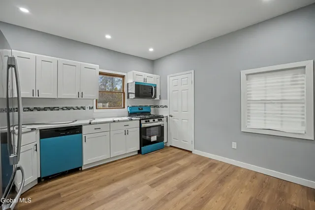 $424,900 | 332 Georgetta Dix Plaza, Schenectady, NY 12307