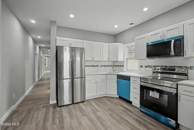 $424,900 | 332 Georgetta Dix Plaza, Schenectady, NY 12307