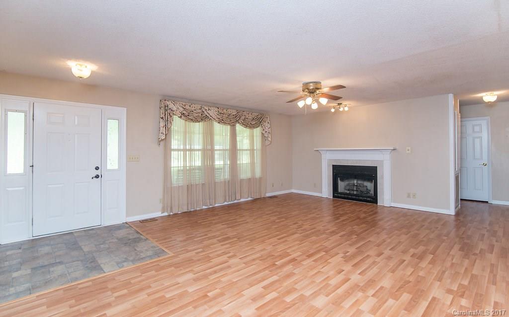 750 Rutledge Drive, Unit 53 Catawba, SC 29704 - Photo 3 of 24