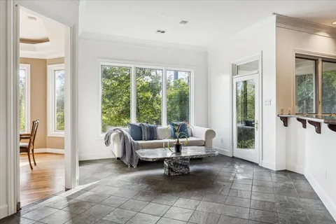 $2,695,000 | 10243 Pineland Drive, Houston, TX 77024