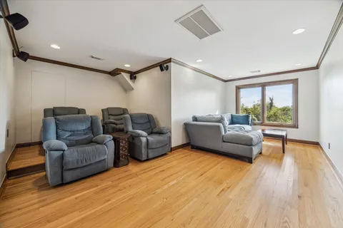 $2,695,000 | 10243 Pineland Drive, Houston, TX 77024