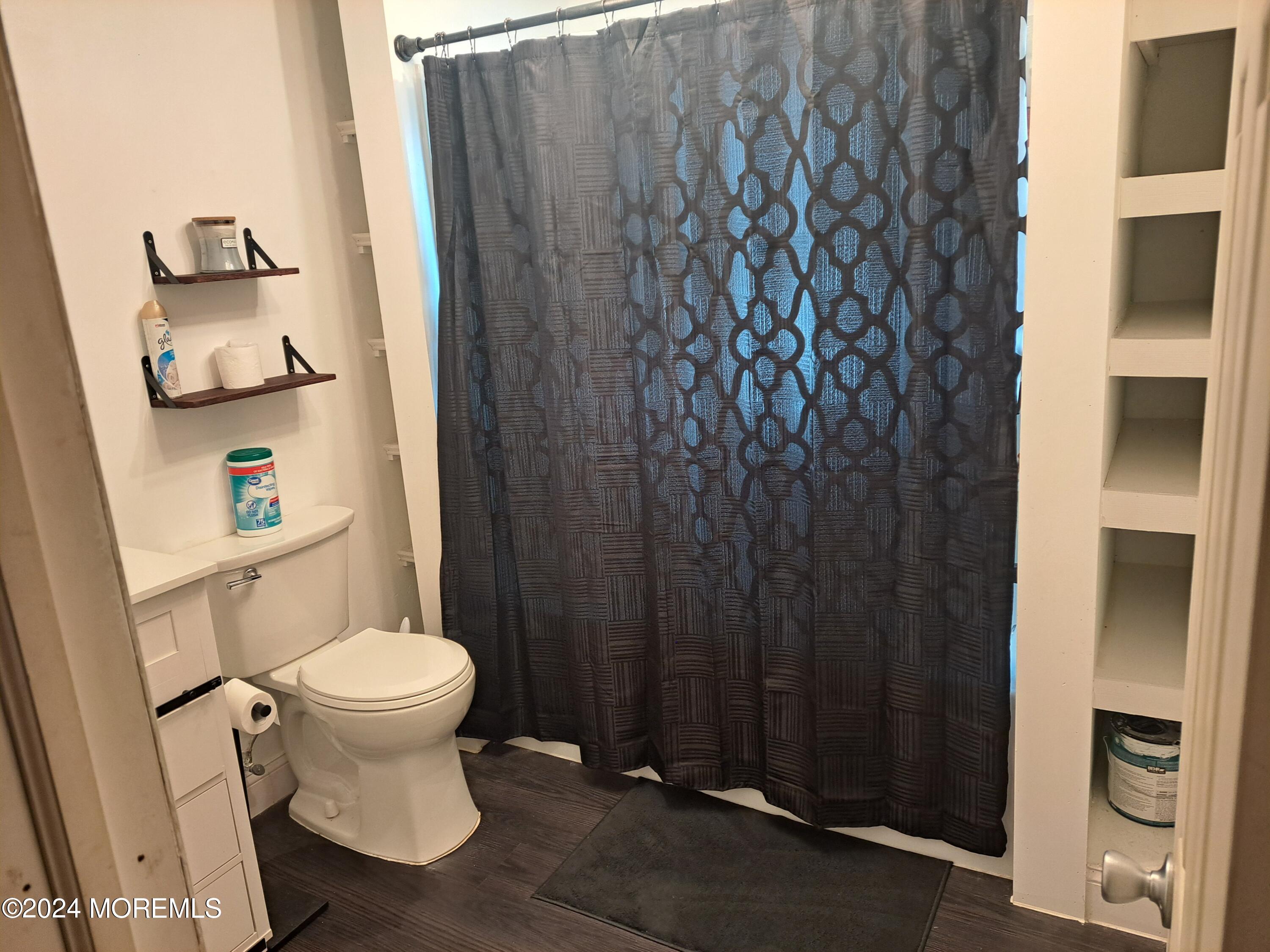 404 Dover Road Toms River, NJ 08757 - Photo 21 of 40 UPSTAIRS BATHROOM 2