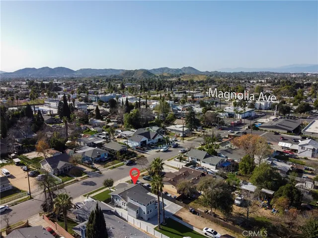 an aerial view of multiple house