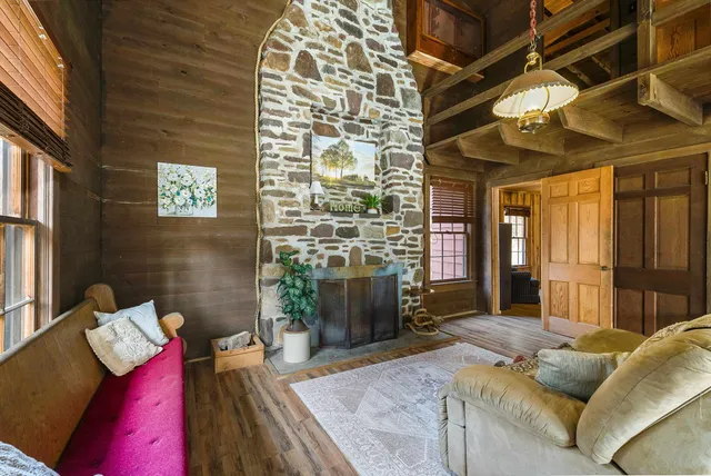 $800,000 | 595 Deerfield Valley Road, West Augusta, VA 24485