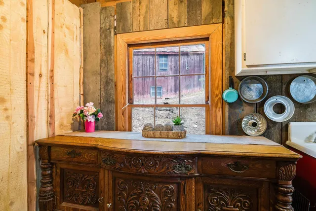 $800,000 | 595 Deerfield Valley Road, West Augusta, VA 24485