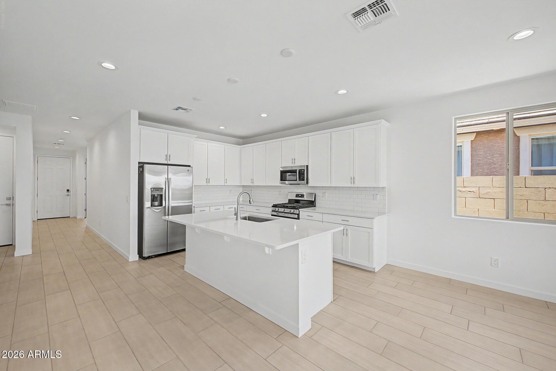 8037 West Granada Road Phoenix, AZ 85035 - Photo 3 of 37 11 - Granada 8037
