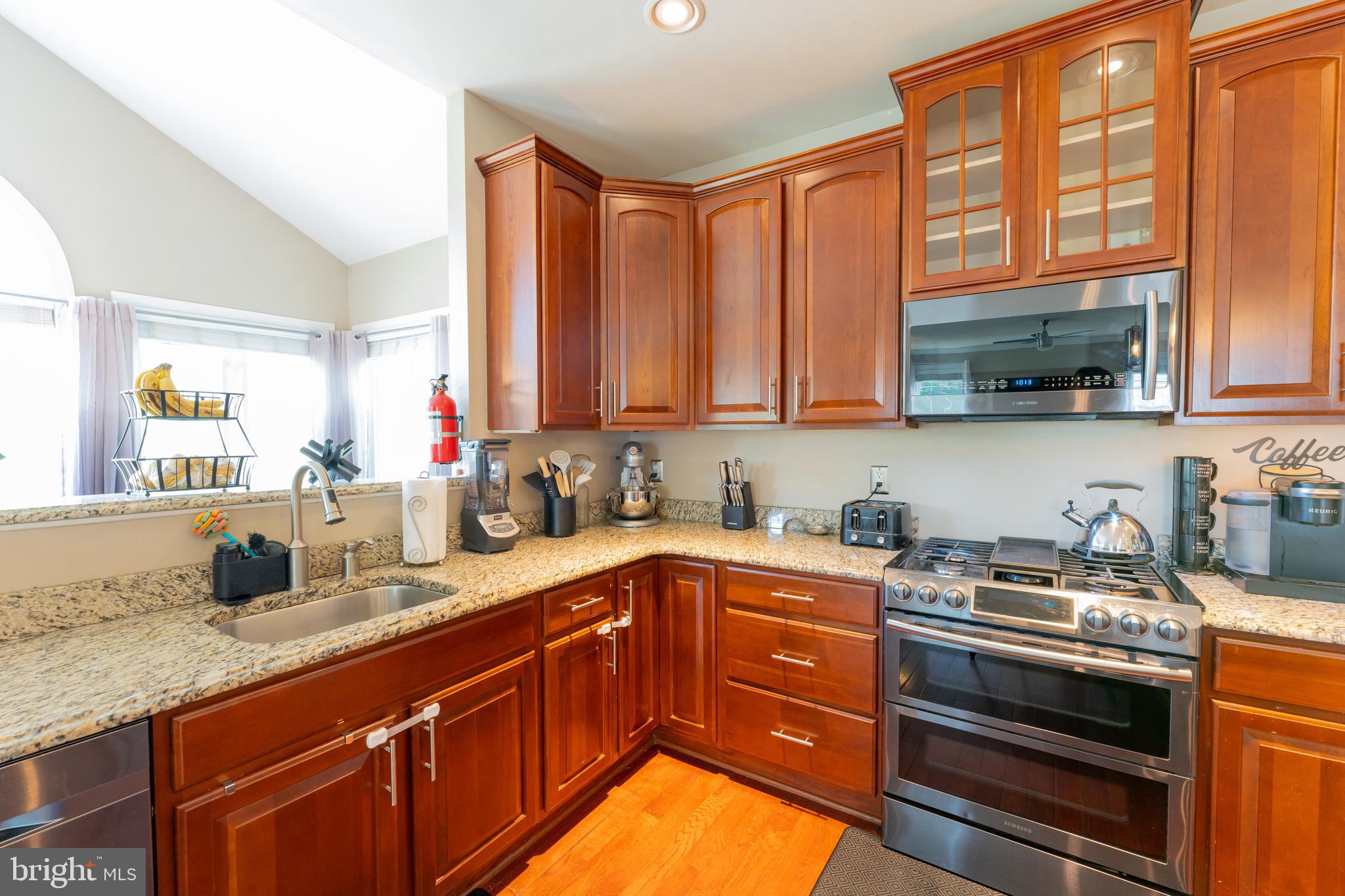 653 Chews Landing Road Sicklerville, NJ 08081 - Photo 14 of 59