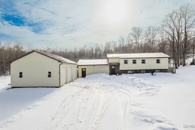 $299,900 | 343-351 Upton Road, Sandy Creek, NY 13142