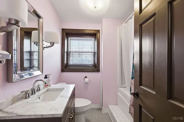 $299,900 | 343-351 Upton Road, Sandy Creek, NY 13142