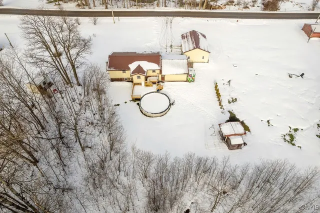 $299,900 | 343-351 Upton Road, Sandy Creek, NY 13142