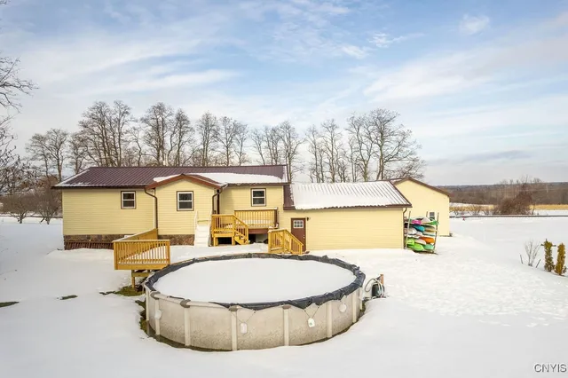 $299,900 | 343-351 Upton Road, Sandy Creek, NY 13142