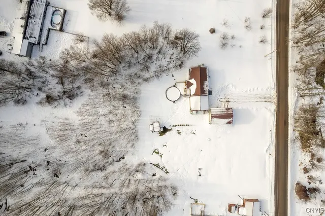 $299,900 | 343-351 Upton Road, Sandy Creek, NY 13142