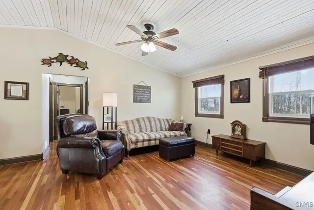 $299,900 | 343-351 Upton Road, Sandy Creek, NY 13142