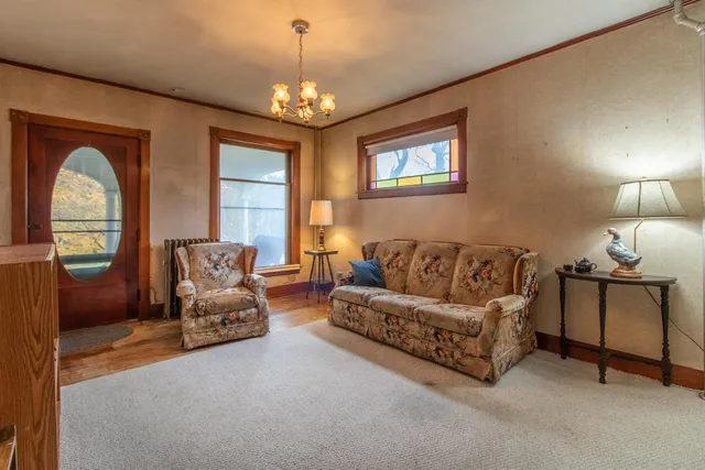 $169,900 | 62 Highland Avenue, Troy, VT 05859