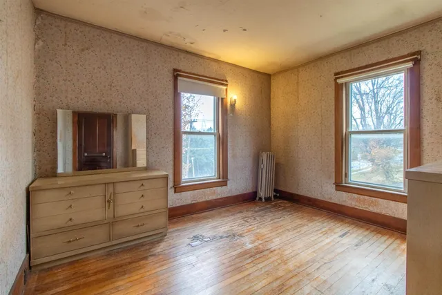 $169,900 | 62 Highland Avenue, Troy, VT 05859