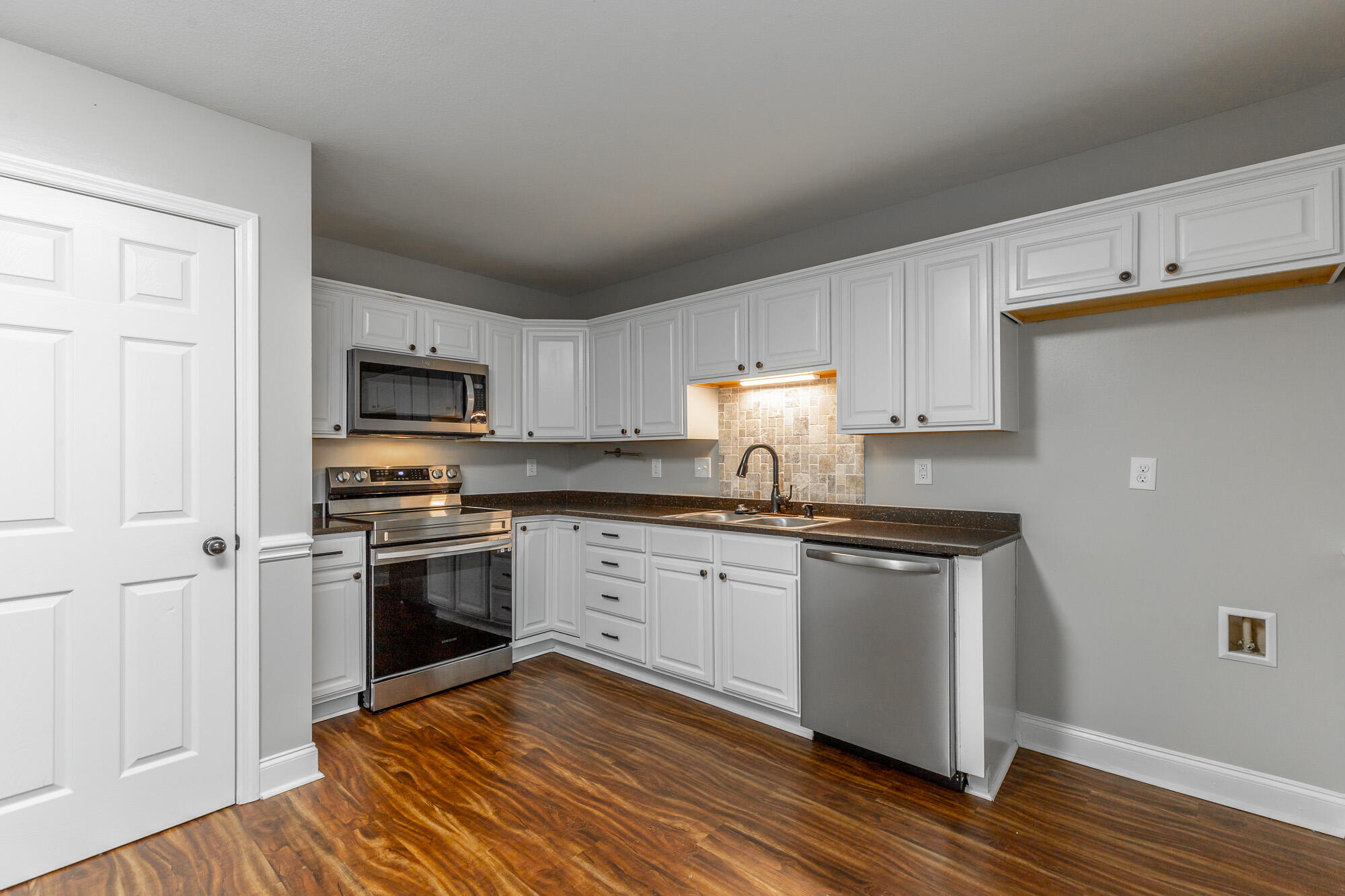 1125 Maple Tree Lane Chattanooga, TN 37421 - Photo 13 of 30 1109 Maple Tree Lane HD-9