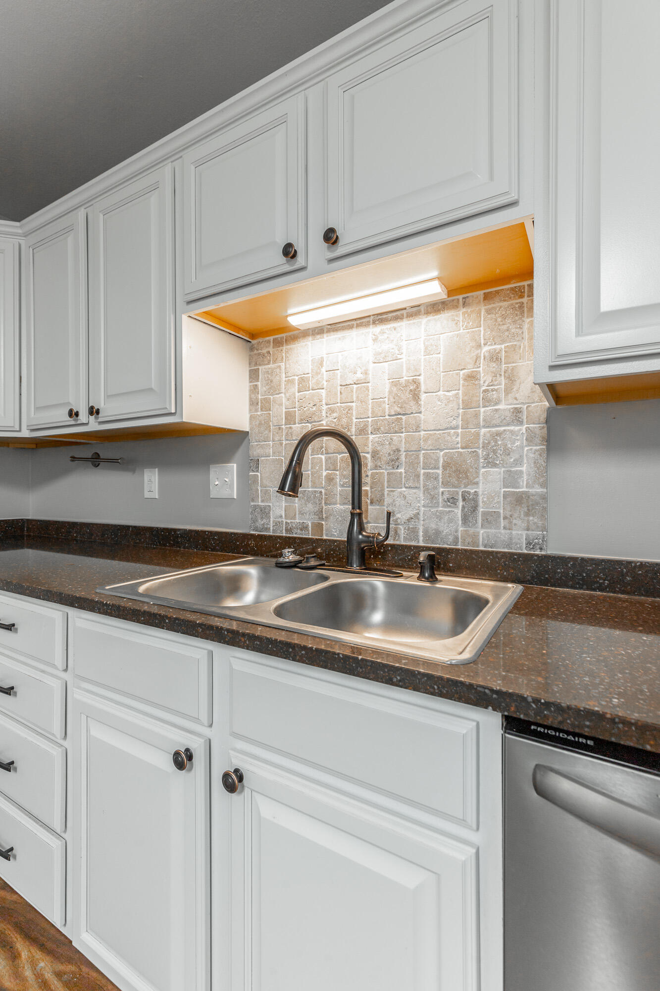 1125 Maple Tree Lane Chattanooga, TN 37421 - Photo 14 of 30 1109 Maple Tree Lane HD-13