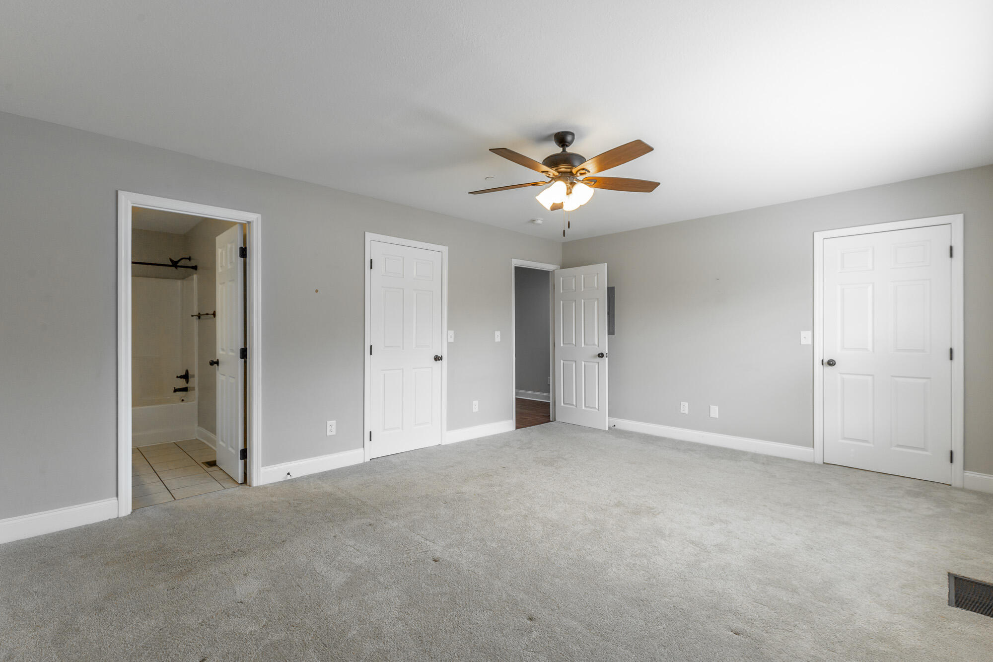 1125 Maple Tree Lane Chattanooga, TN 37421 - Photo 20 of 30 1109 Maple Tree Lane HD-32