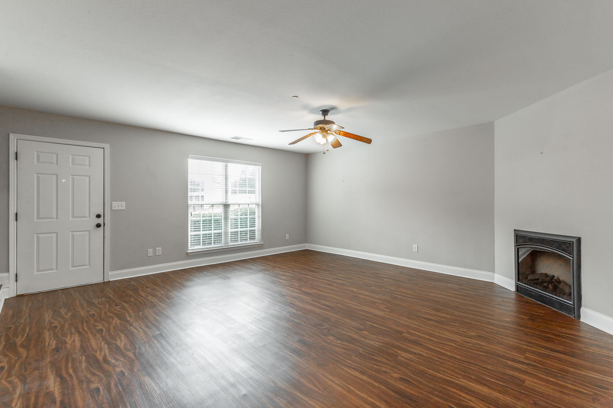 1125 Maple Tree Lane Chattanooga, TN 37421 - Photo 3 of 30 1109 Maple Tree Lane HD-4