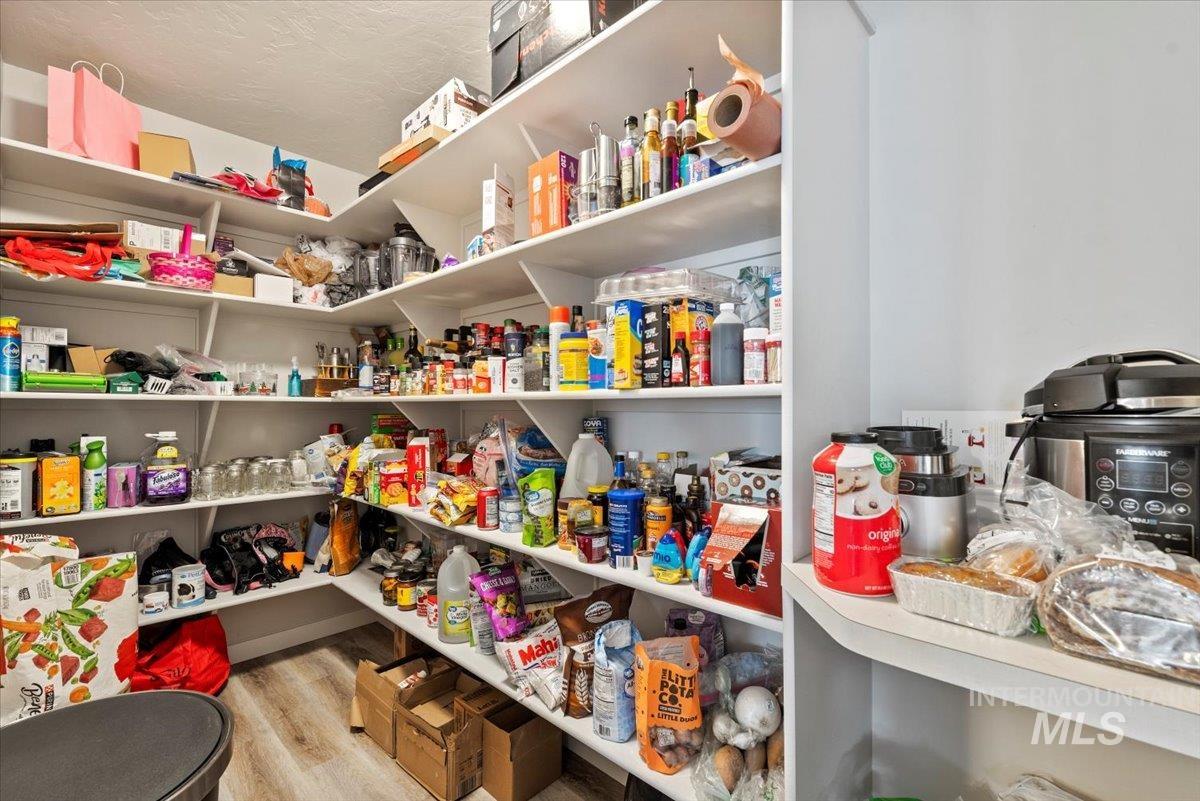 1211 Mahogany Street Parma, ID 83660 - Photo 11 of 30 View of storage area