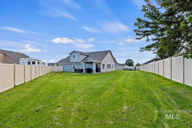 $549,000 | 1211 Mahogany Street, Parma, ID 83660