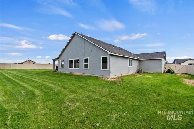 $549,000 | 1211 Mahogany Street, Parma, ID 83660