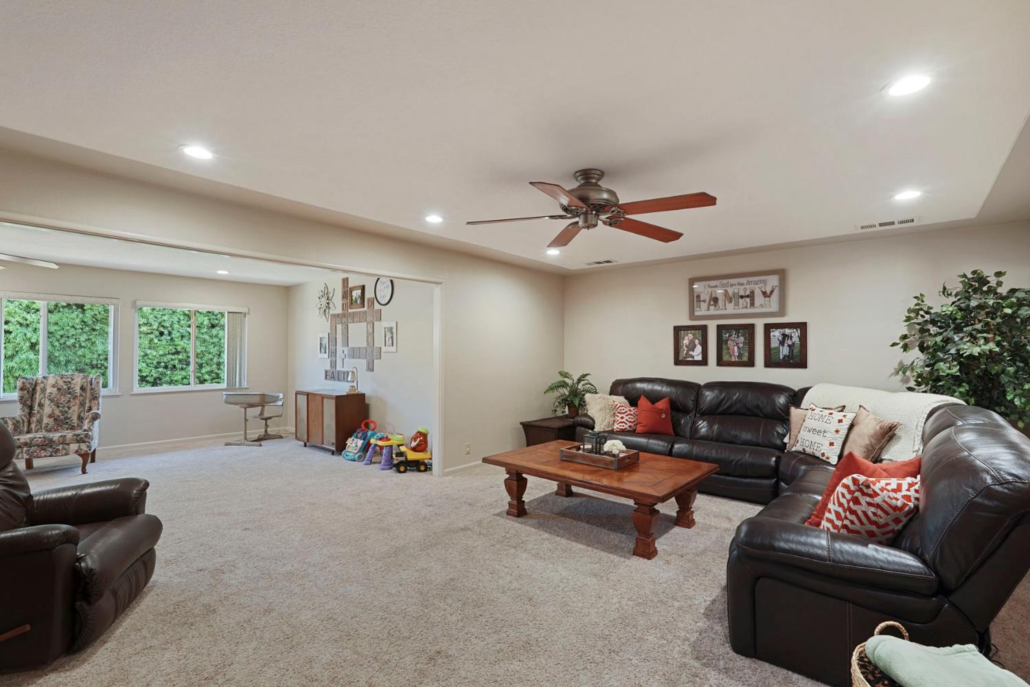 610 West Tokay Street Lodi, CA 95240 - Photo 23 of 40