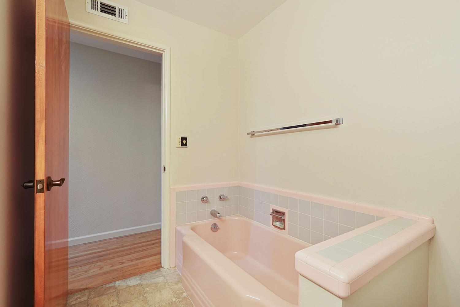 610 West Tokay Street Lodi, CA 95240 - Photo 30 of 40