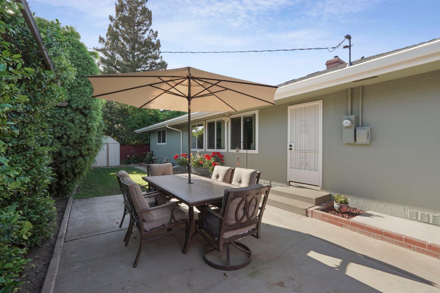 610 West Tokay Street Lodi, CA 95240 - Photo 37 of 40