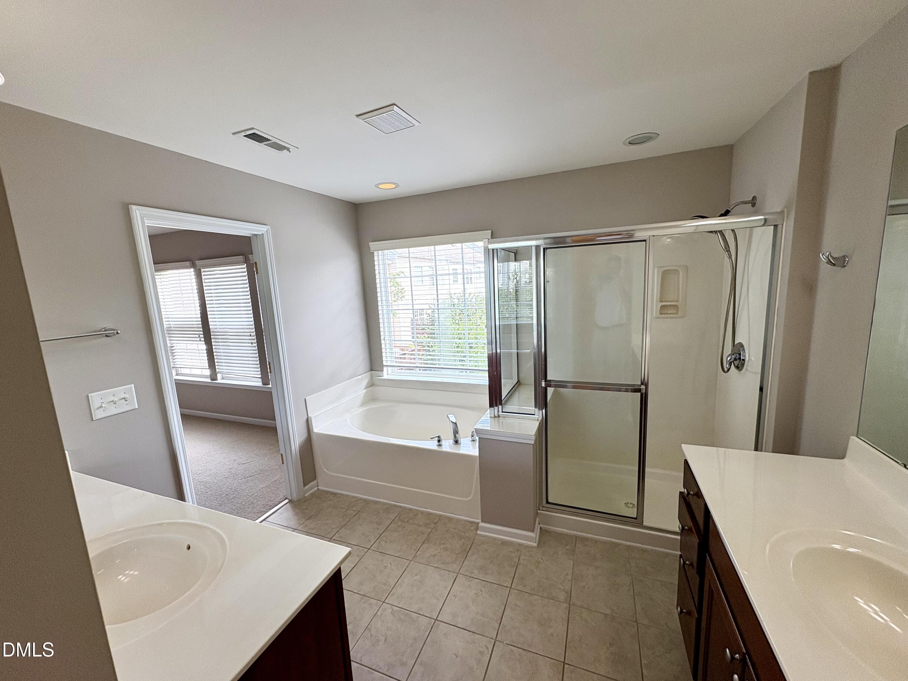 2705 Laurel Cherry Street Raleigh, NC 27612 - Photo 12 of 15