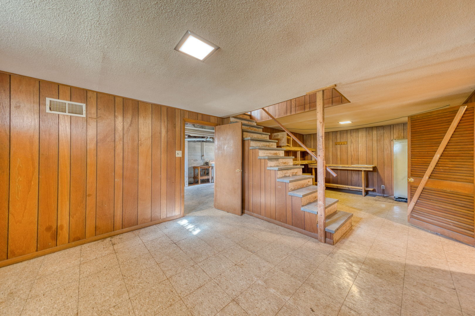 578 Old Turnpike Road Southington, CT 06479 - Photo 16 of 35