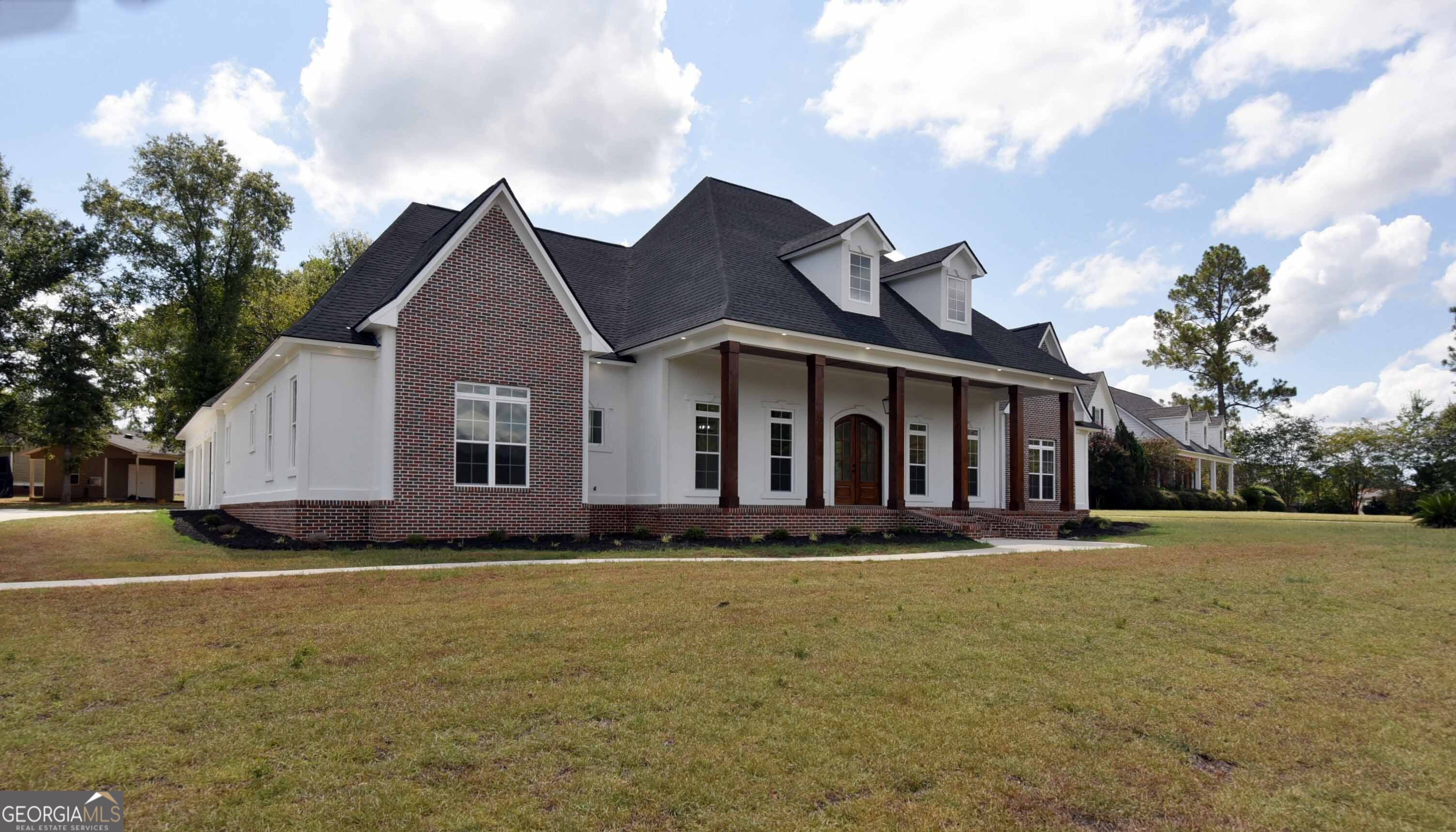 4802 Grandview Drive Albany, GA 31721 - Photo 3 of 31