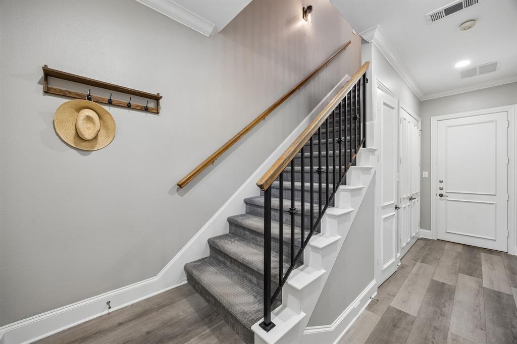 2323 Allen Street Dallas, TX 75204 - Photo 19 of 25