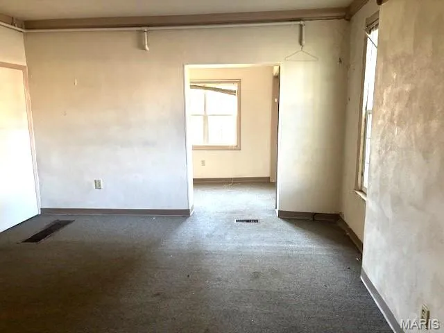 $65,000 | 505 East Oak Street, Greenville, IL 62246