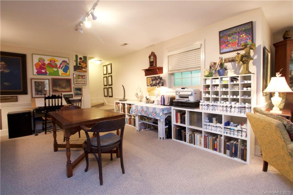 2915 Cross Country Road, Unit 33 Charlotte, NC 28270 - Photo 22 of 36 Gallery Image 22