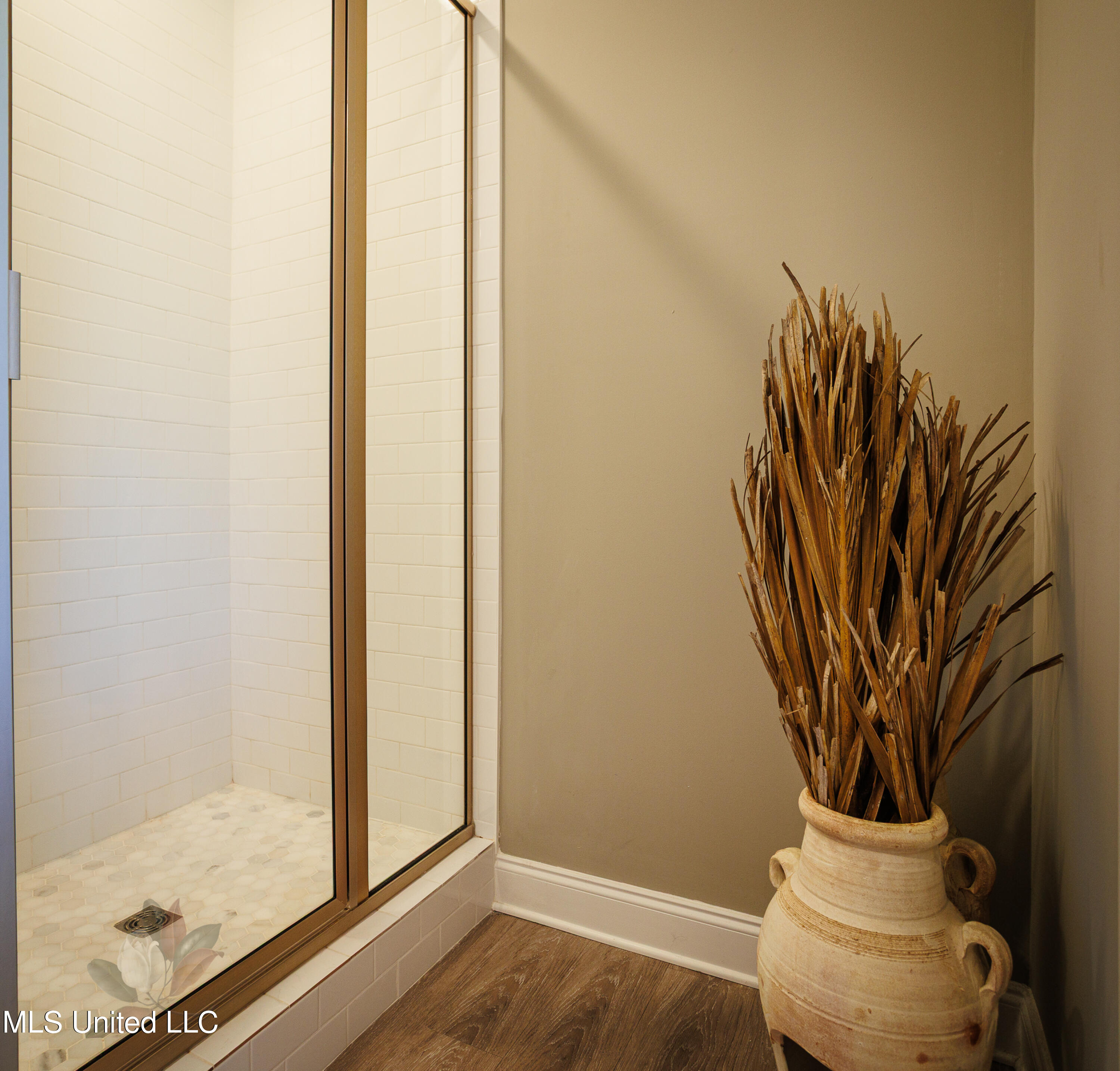 862 Long Leaf Circle Brandon, MS 39042 - Photo 14 of 30 862 Long Leaf Cir-16