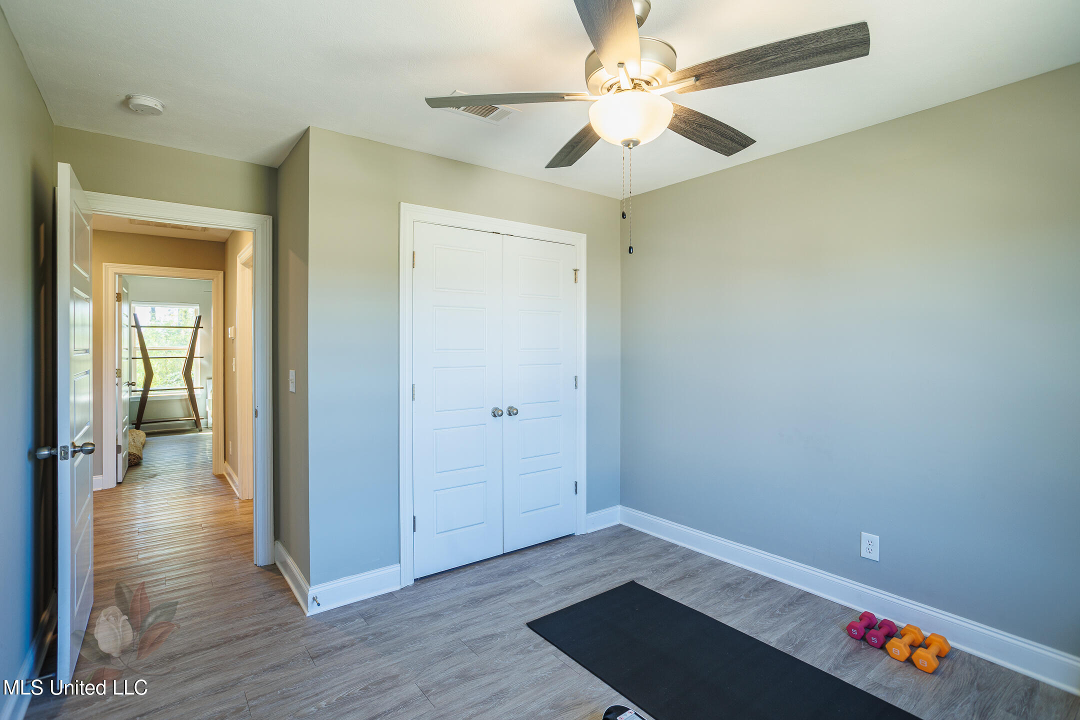 862 Long Leaf Circle Brandon, MS 39042 - Photo 23 of 30 862 Long Leaf Cir-22