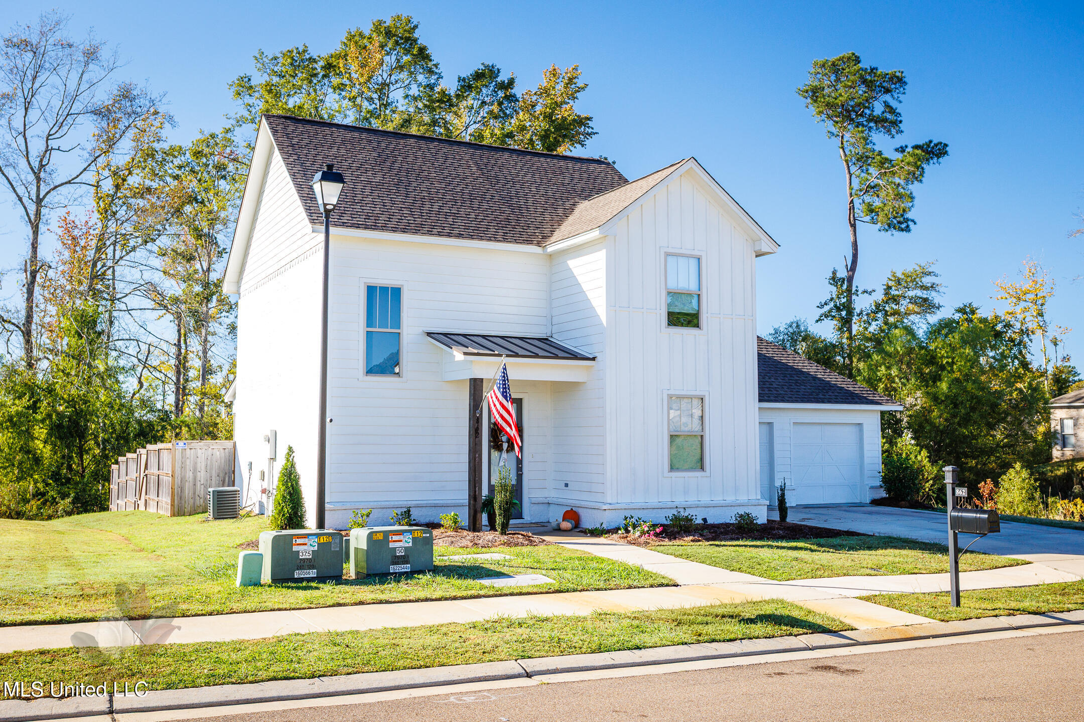 862 Long Leaf Circle Brandon, MS 39042 - Photo 3 of 30 862 Long Leaf Cir-3