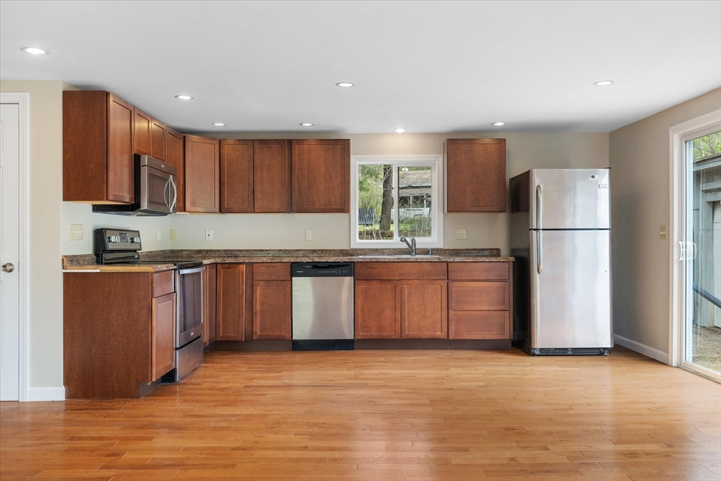 31 Camp Road Orange, MA 01364 - Photo 10 of 32